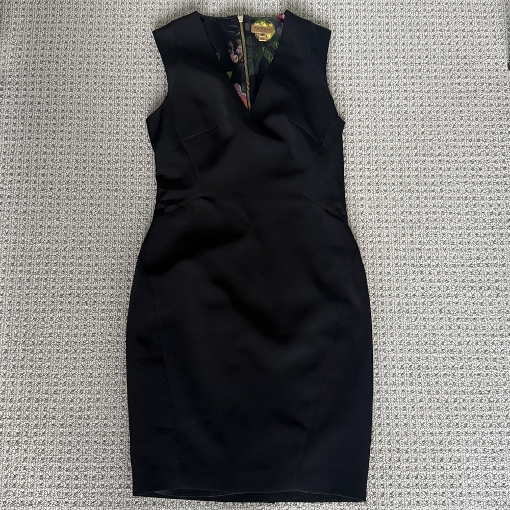 Ted Baker women’s V-neck black dress UK3